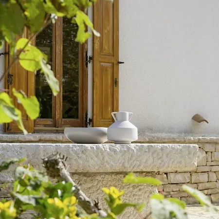 Bella Collina In Krajcar Brijeg - Haus Fuer 4-5 Personen Žminj