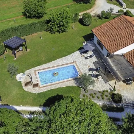 Bella Collina In Krajcar Brijeg - Haus Fuer 4-5 Personen 别墅 *